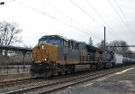 CSX 3452 leads K623